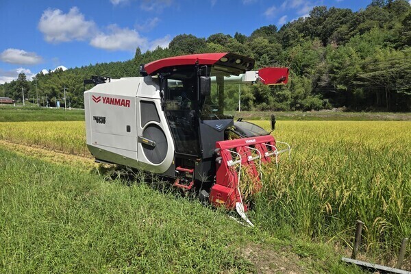 【残業ゼロ／土・日休み／賞与あり】最新機器で効率化！未経験からスマート農業のプロを目指す