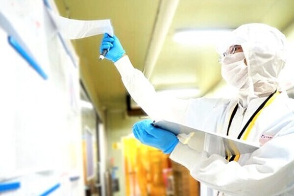 【住宅手当あり／年間休日116日】大手コンビニの「あの卵」を支える！あなたの経験を活かして食の安全を守る品質管理の仕事