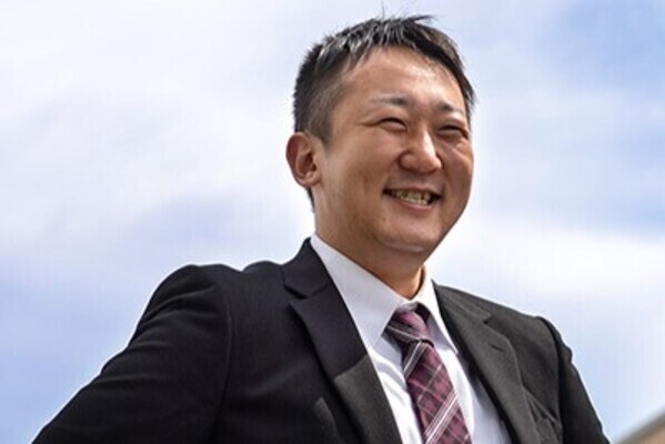 【英語力を活かせる／年収450万円～】創業230年の味「だし醤油」を世界へ！海外営業を募集