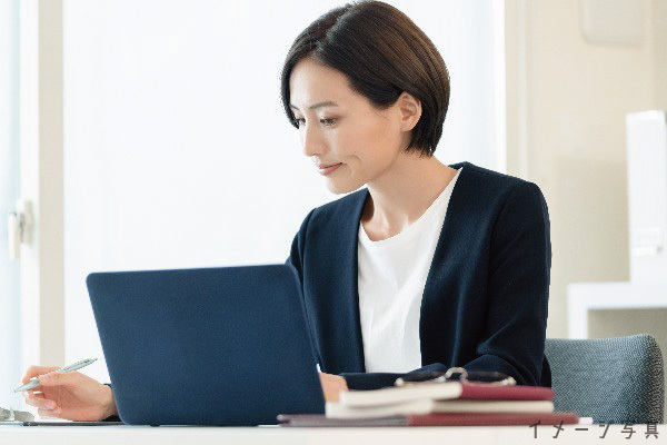 【完全週休2日制】給与や勤怠管理の経験を活かす！循環型農業も手掛ける食肉メーカーの労務